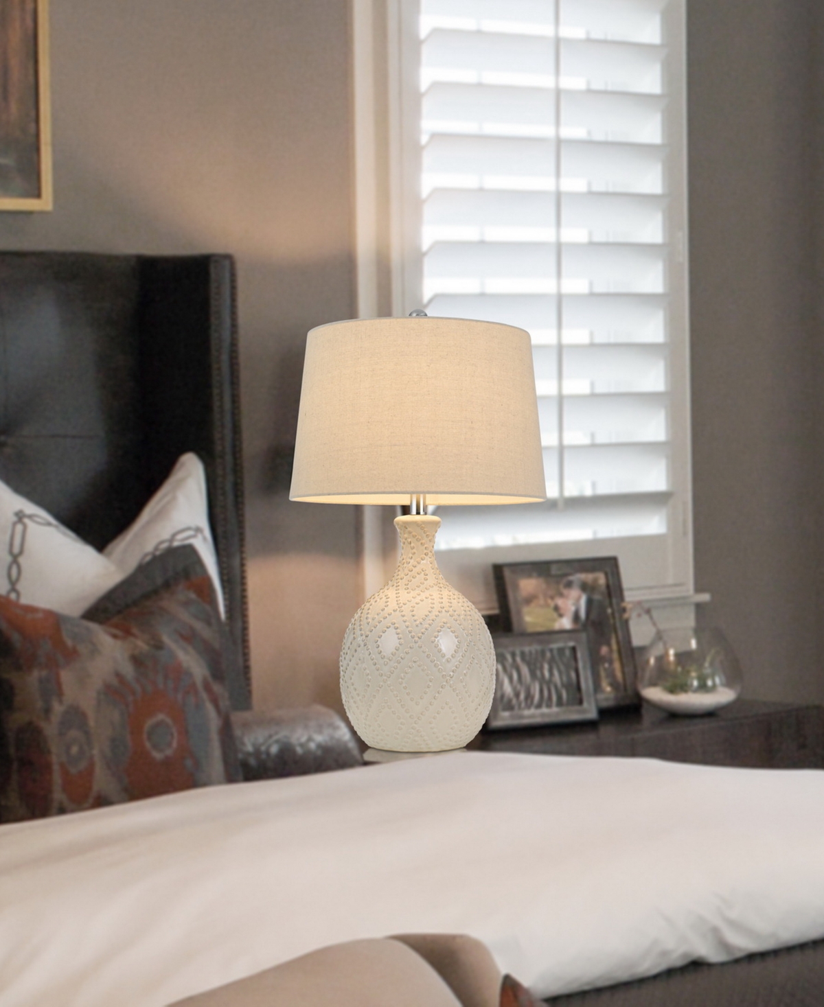 Cal Lighting 27" Height Ceramic Table Lamp Set In Ivory