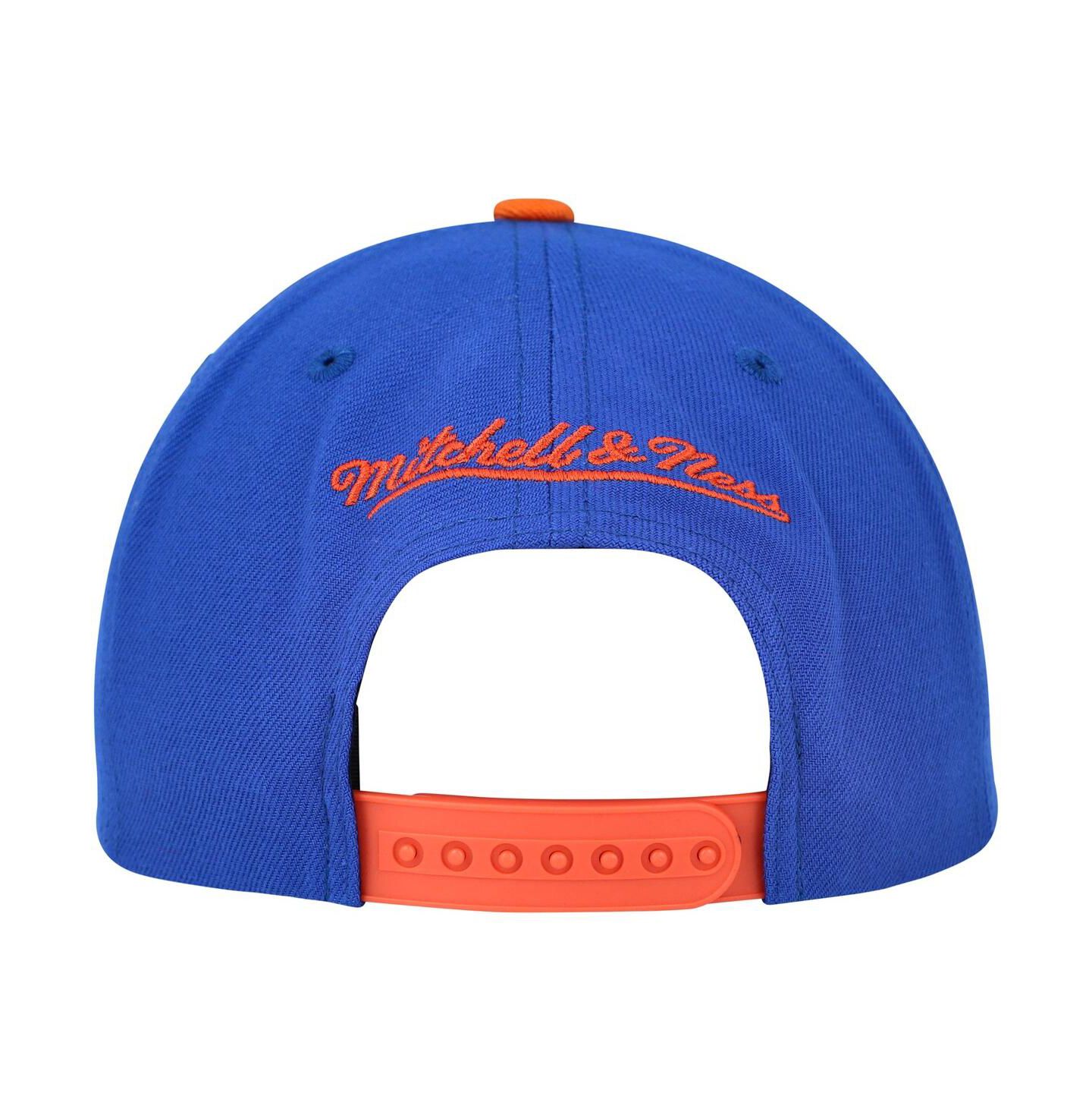 Мужская кепка Mitchell & Ness Blue Edmonton Oilers Core Team Ground 2.0 Snapback Hat — фото 4