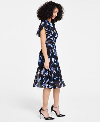 Daya Floral Flutter Sleeve Midi Dress