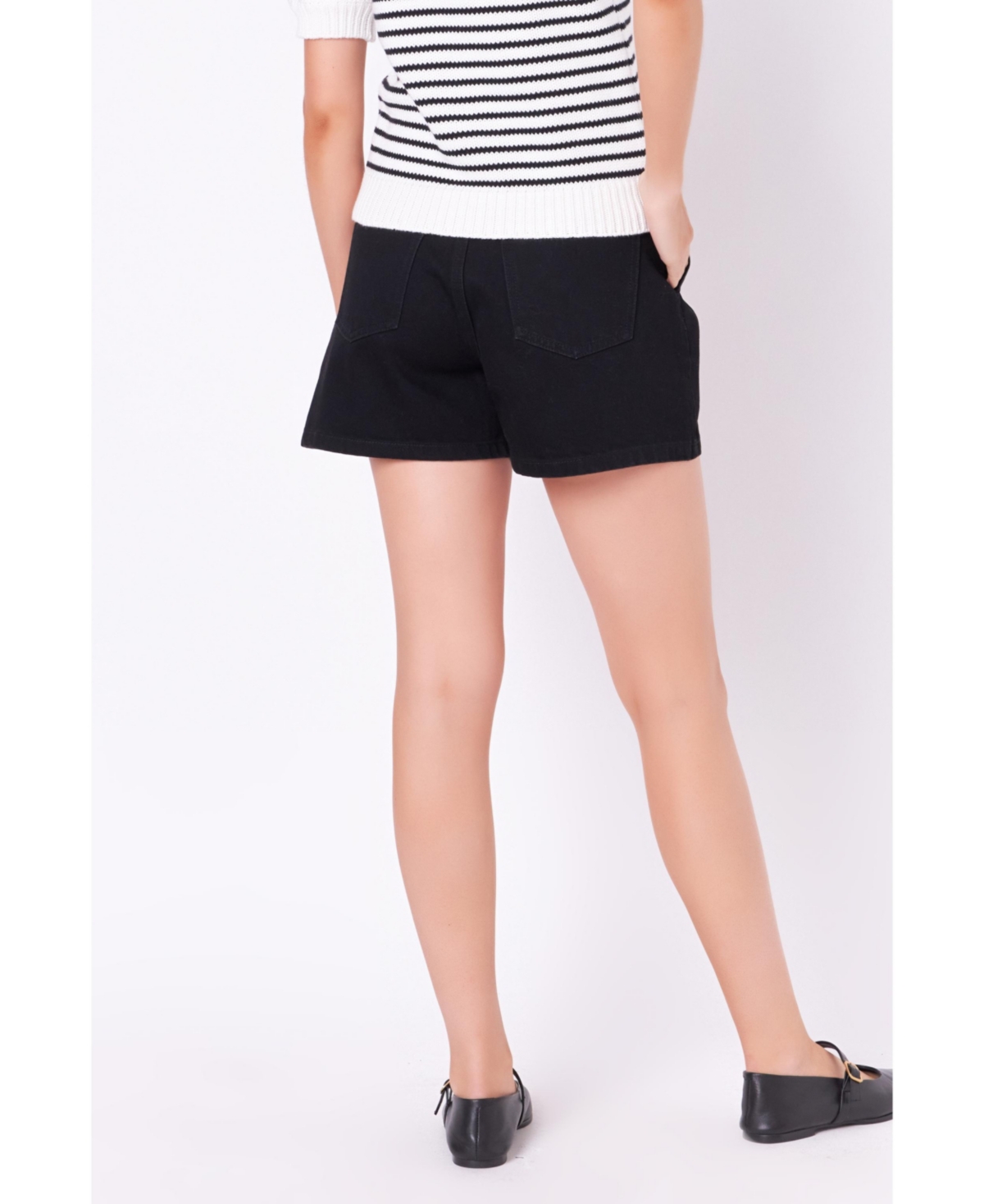 Women's Buttoned Denim Shorts