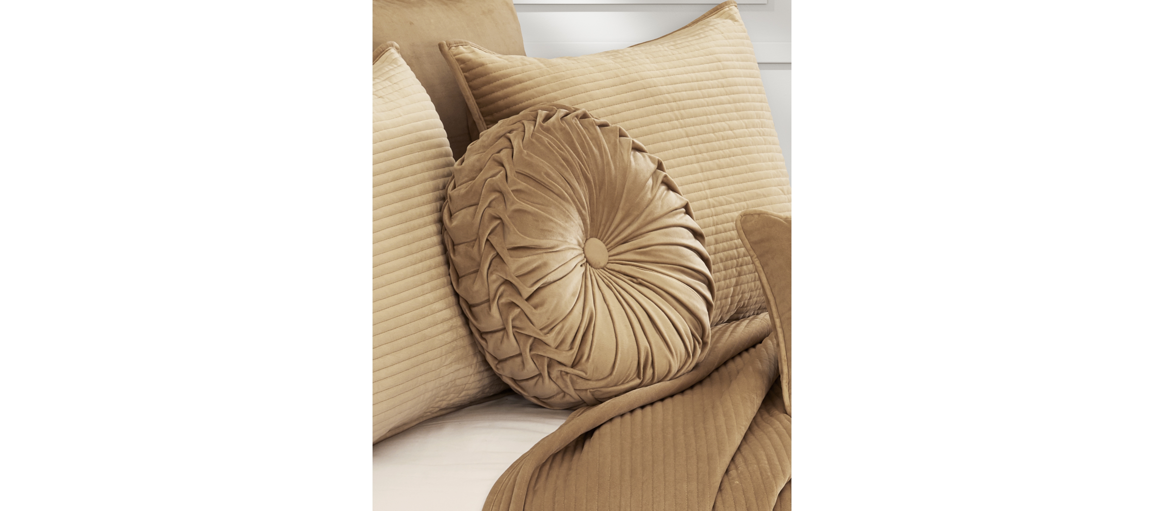 J Queen New York Townsend Tufted Decorative Pillow, 15" Round