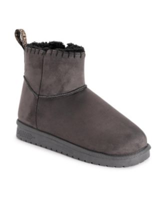 MUK LUKS