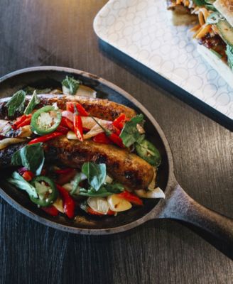 Cast Iron Fajita Skillet. Black Serving Platter Seasoned