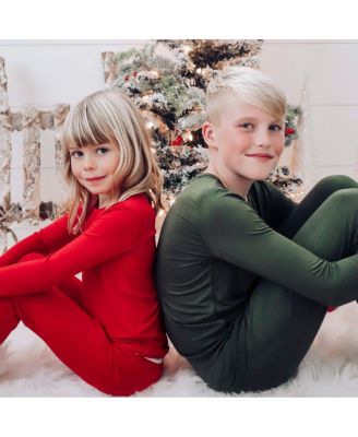 Toddler| Child Unisex  Winterberry Red Kids Pajama Set