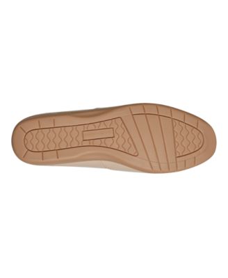 Motion Round Toe Casual Oxfords Flats