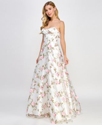 Juniors' 3D Floral Embellished Gown, Created for Macy's