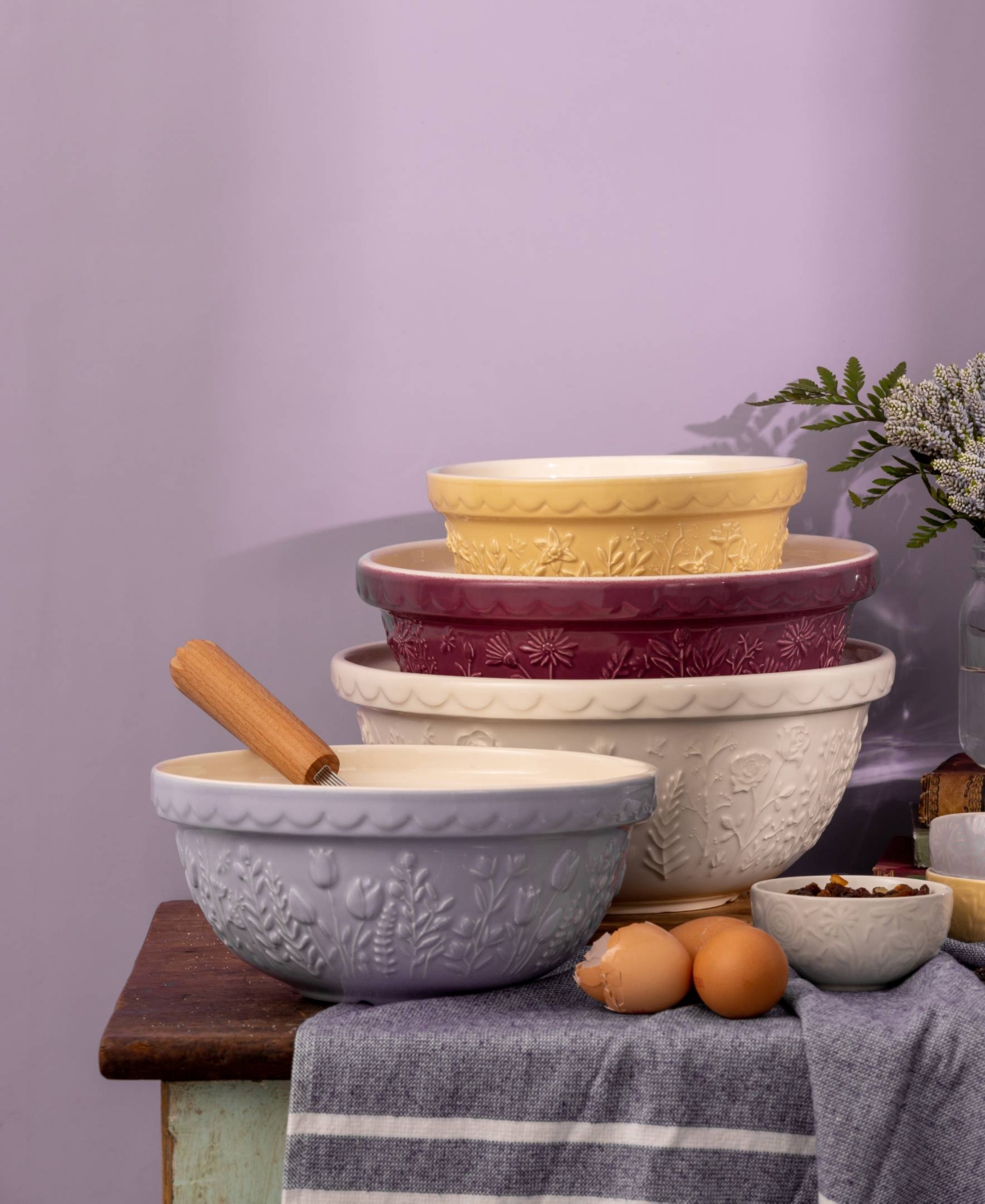 Mason Cash In The Meadow 11" Mixing Bowl In Purple
