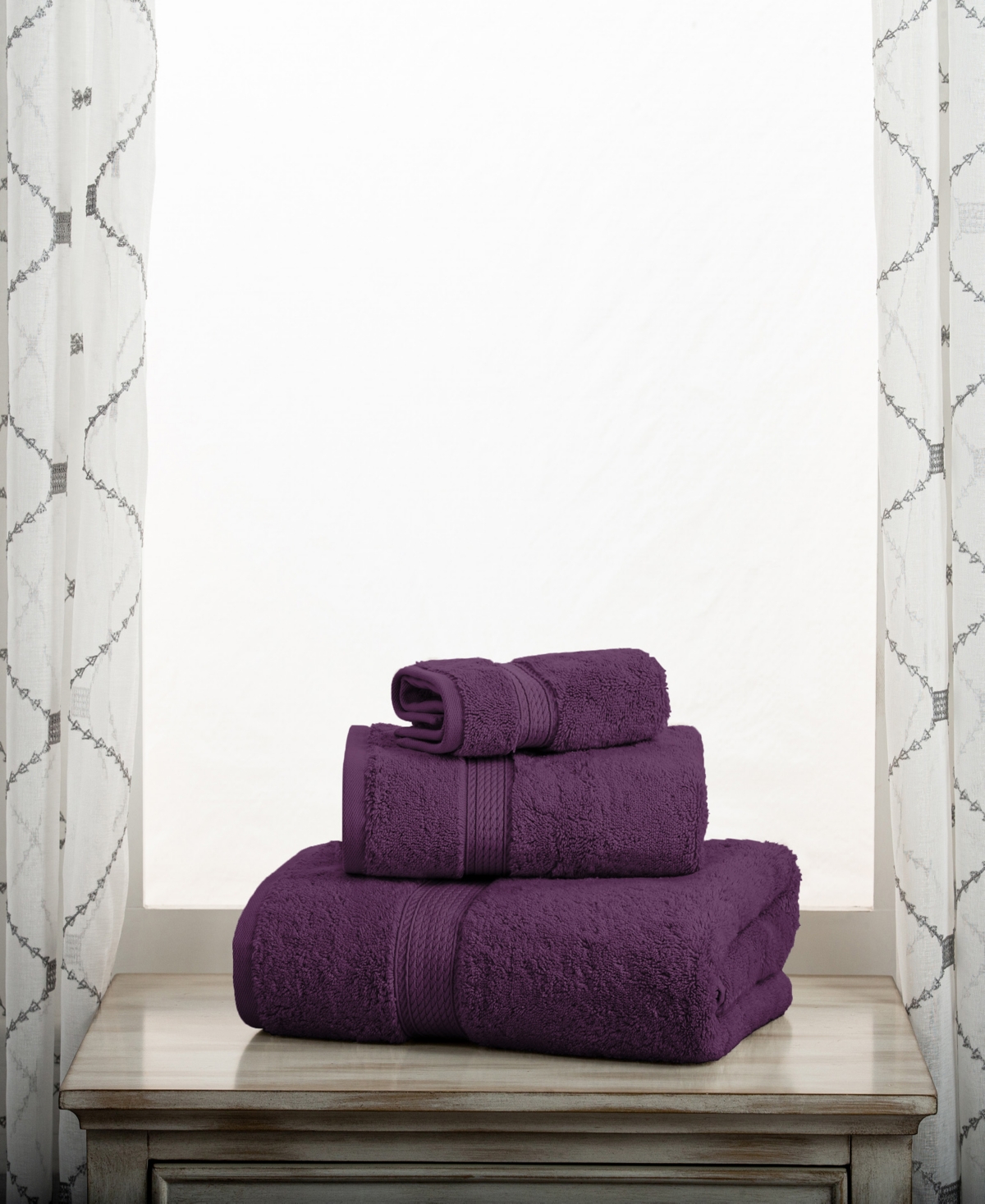 Superior Highly Absorbent Egyptian Cotton 3-piece Ultra Plush Solid Assorted Towel Set In Plum