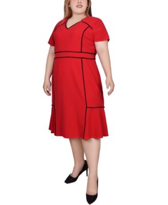 Plus Size Short Sleeve Piped Detail Dress