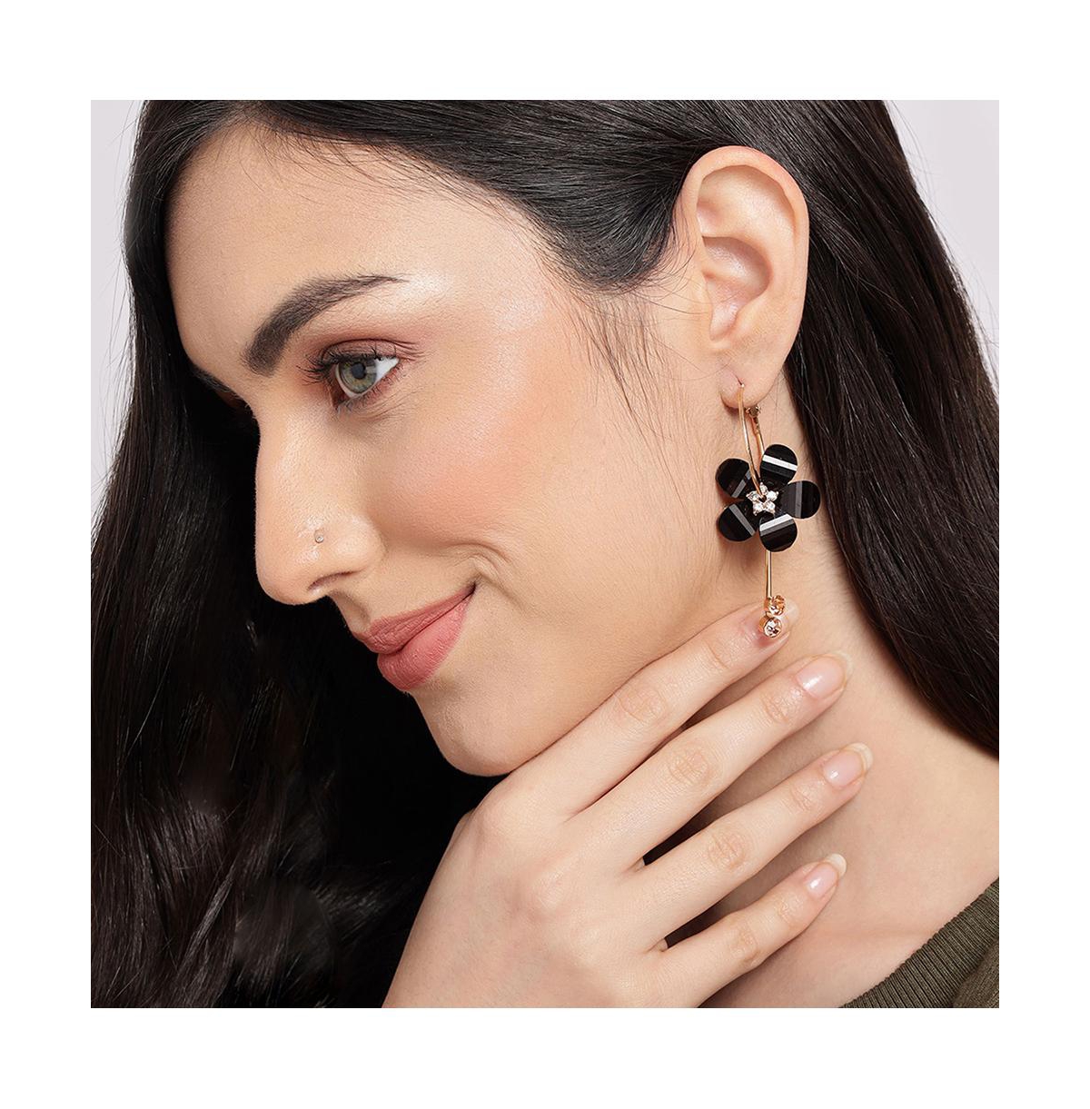 Sohi Women's Black Flower Drop Earrings