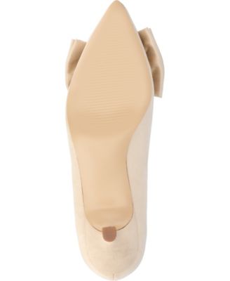 Women's Orana Wide Width Pointed Toe Kitten Heel Pumps