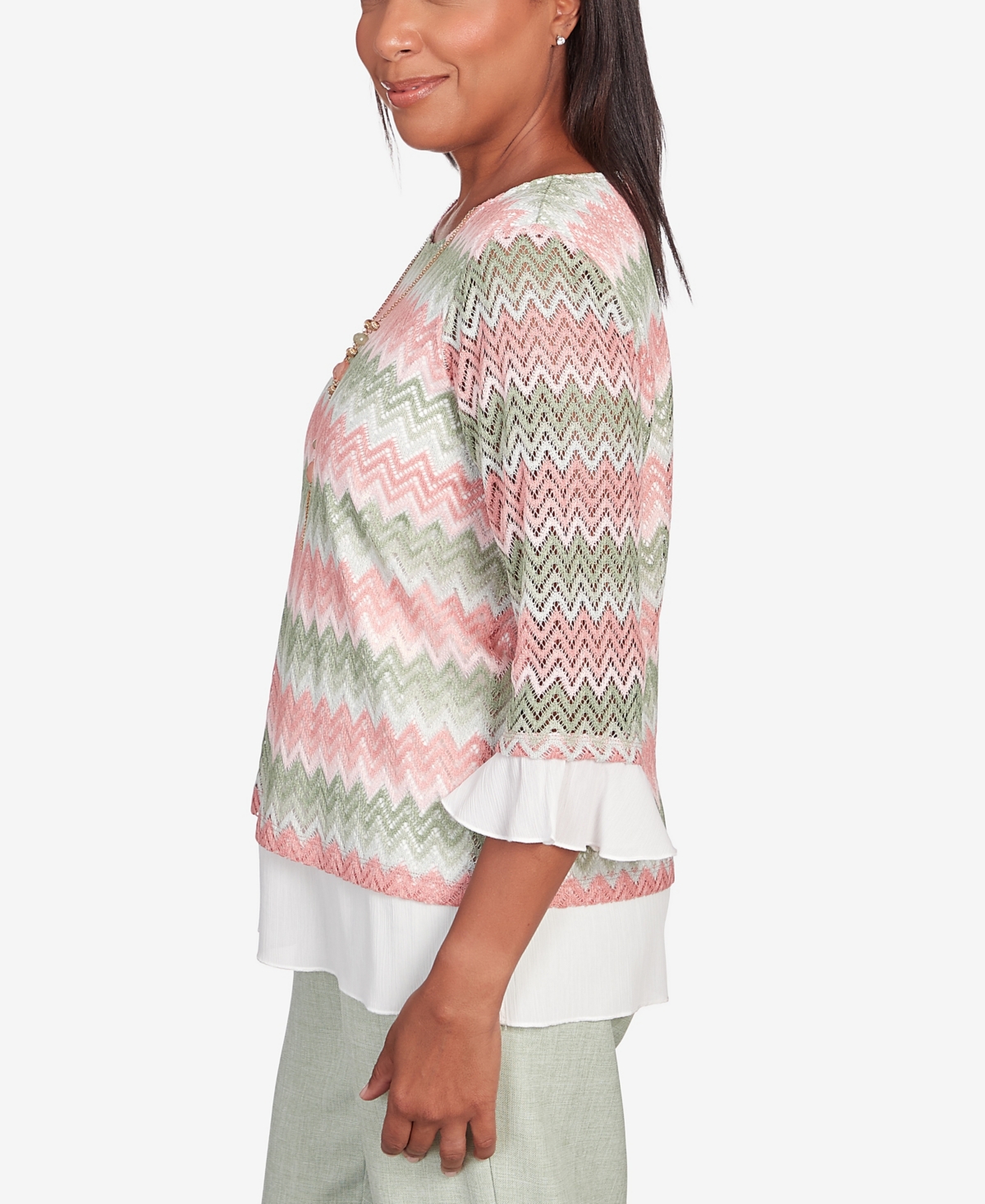 Alfred Dunner Women's English Garden Zig Zag Texture Top with Necklace