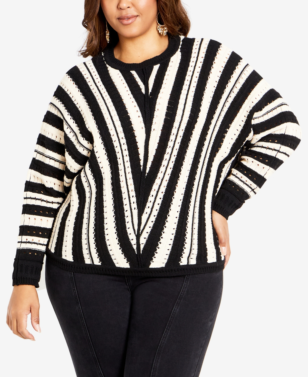 Avenue Plus Size Indi Round Neck Long Sleeve Sweater In Black Cream