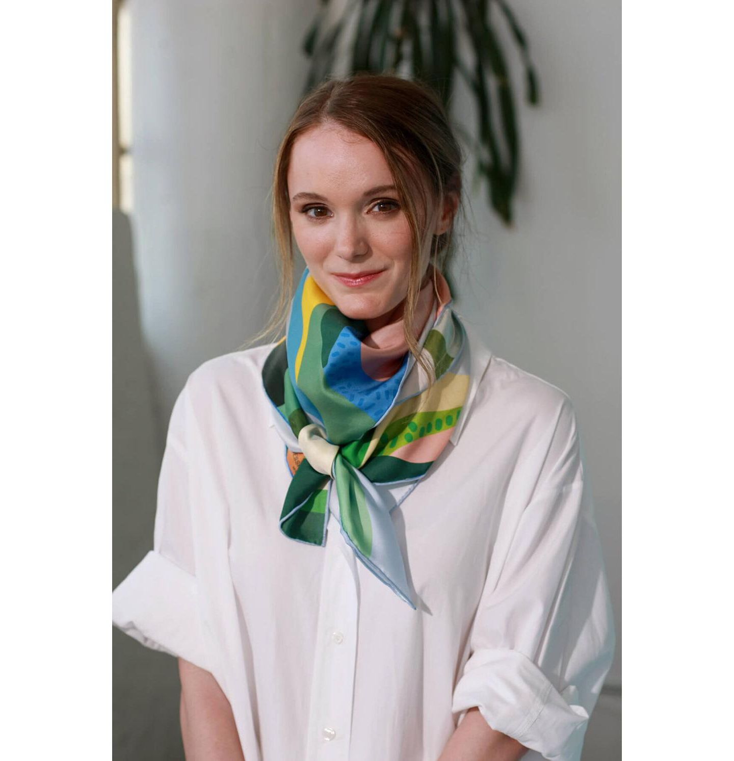 Женский шарф Jessie Zhao New York Silk Scarf of Spring, цвет: Зелёный / Розовый — фото 3