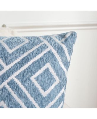 Triska 18" x 18" Pillow