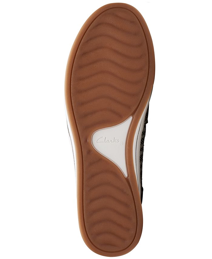 clarks cloudsteppers loafers