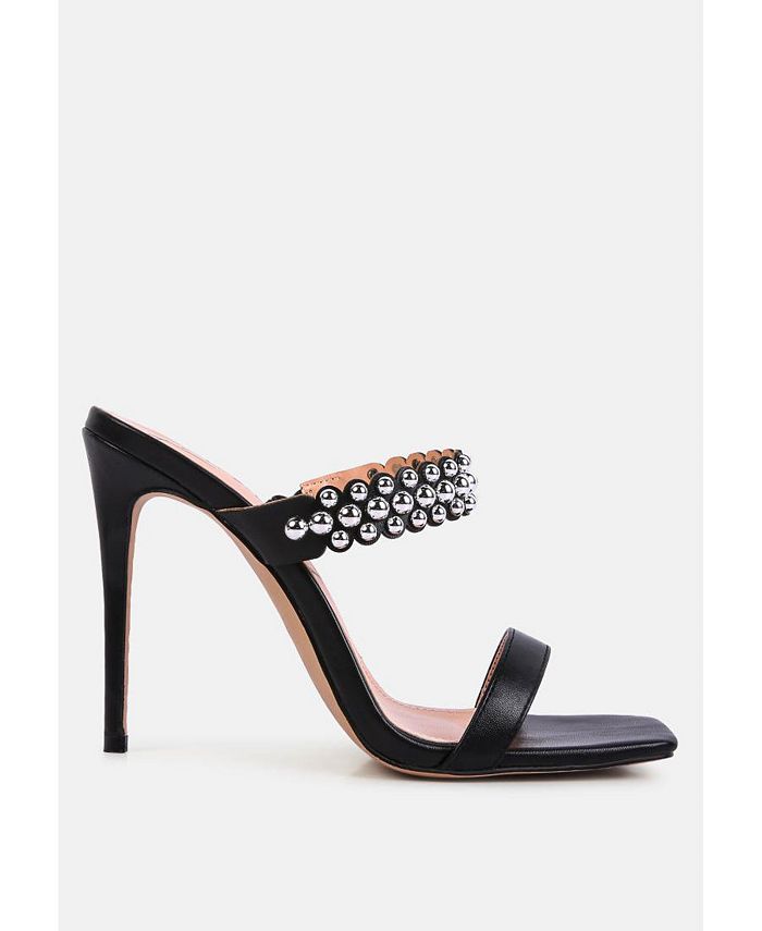 Sandals with metal studs top