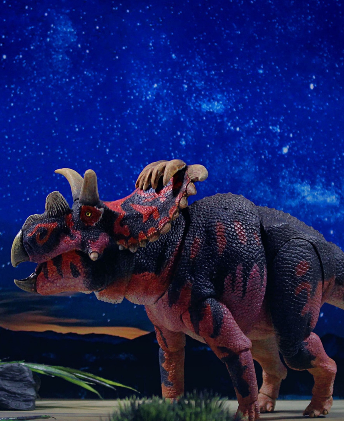 Shop Beasts Of The Mesozoic Kosmoceratops Richardsoni Action Figure In Multi