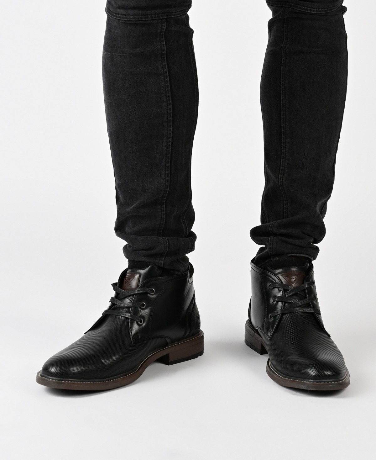 Vance Co. Men's Vaughn Tru Comfort Foam Lace-Up Round Toe Chukka Boot