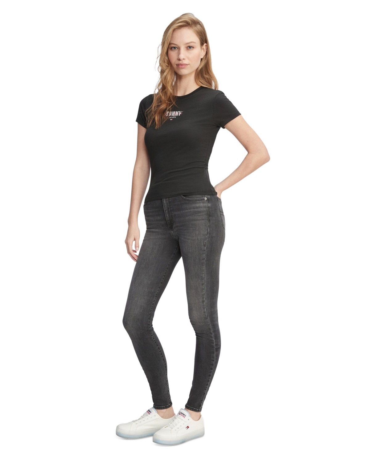 Tommy Jeans Women's Slim-Fit Essential Logo Graphic T-Shirt