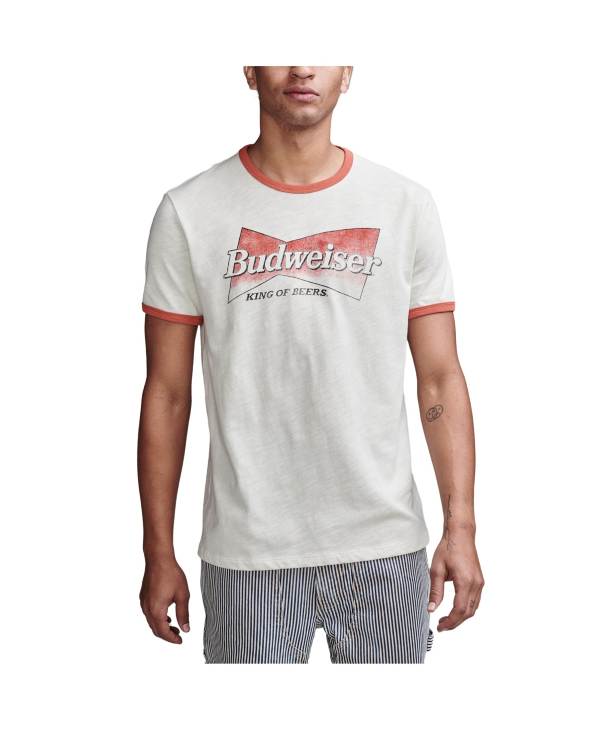 Shop Lucky Brand Men's Short Sleeve Budweiser Bowtie T-shirt In Lilly White