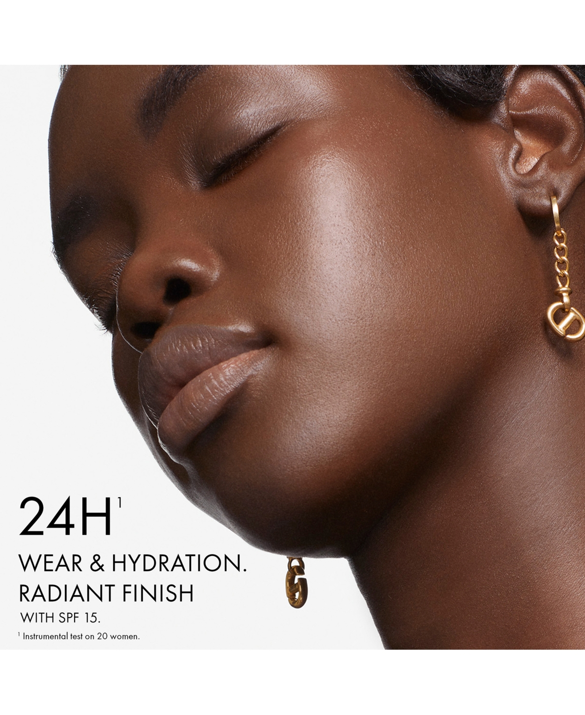 Shop Dior Forever Skin Glow Hydrating Foundation Spf 15 In 3 Warm Peach (light To Medium Skin With