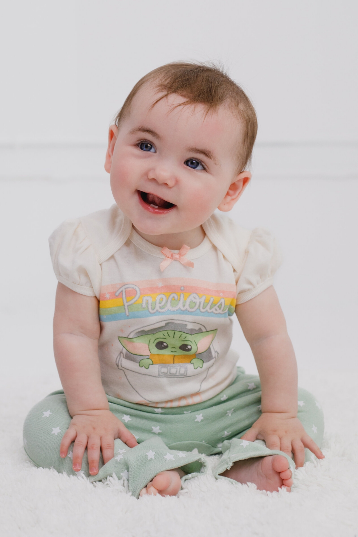 Starwars Baby Girls Star Wars The Mandalorian The Baby Fleece Pullover Hoodie Bodysuit and Pants 3 Piece Outfit -/ white / green