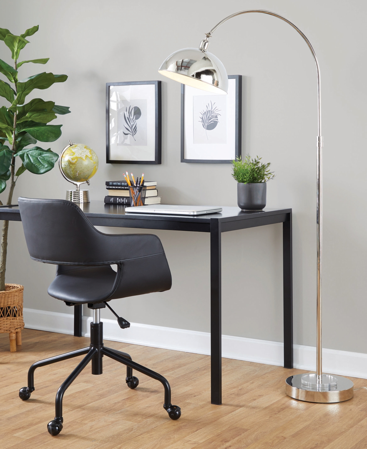 Lumisource Emery 63.5" Metal Floor Lamp In Silver