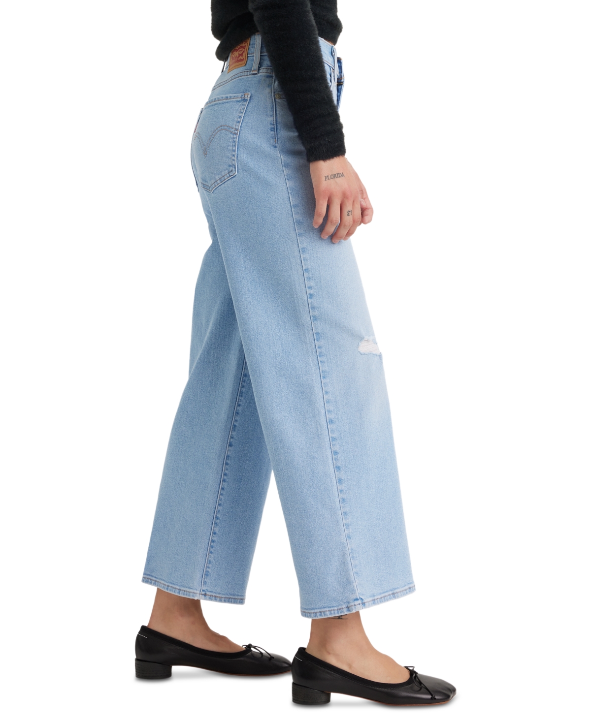 Levi's Women's High-Rise Wide-Leg Ripped Jeans