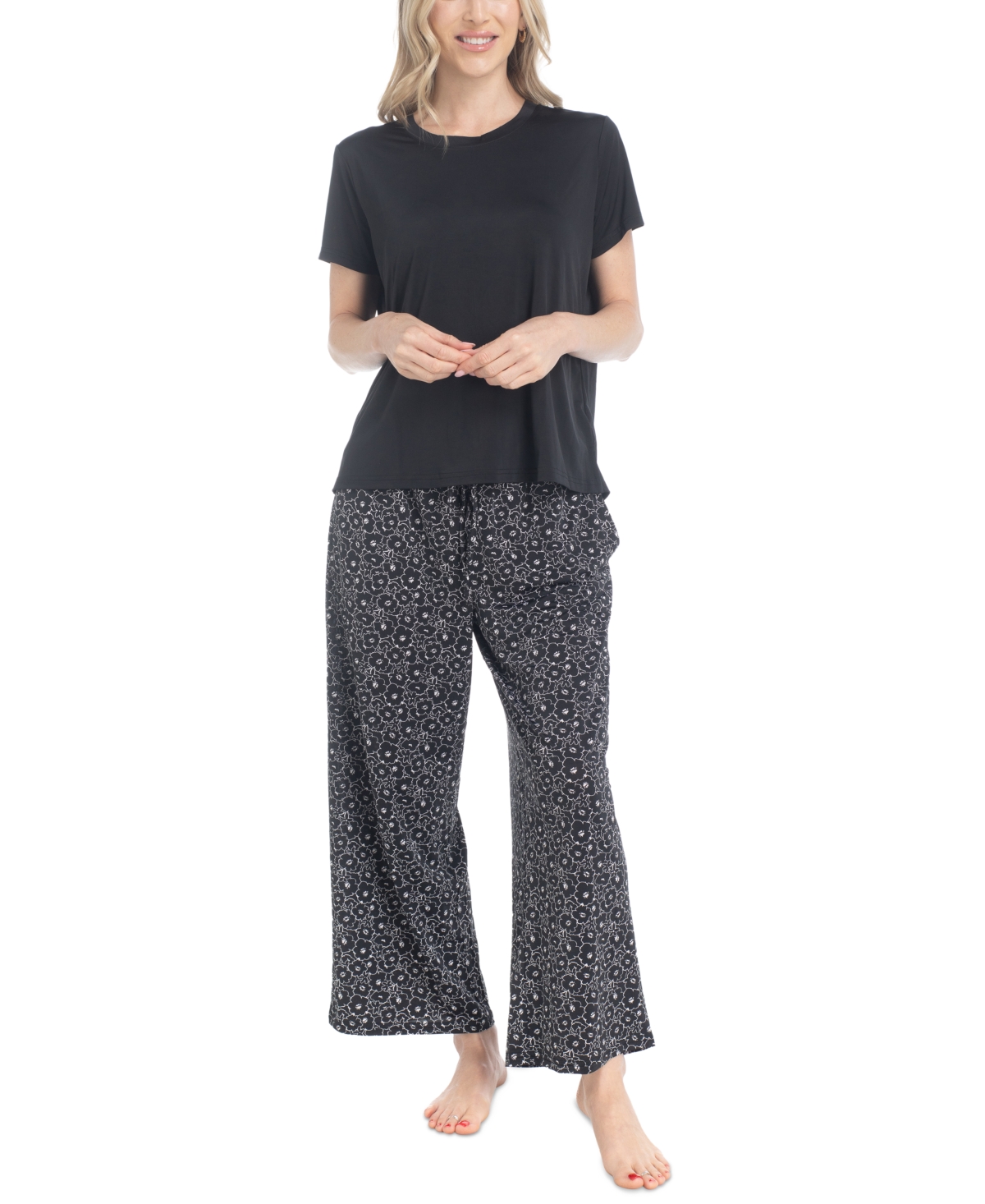Muk Luks Women's 2-pc. Short-sleeve Pajamas Set In Black Floral