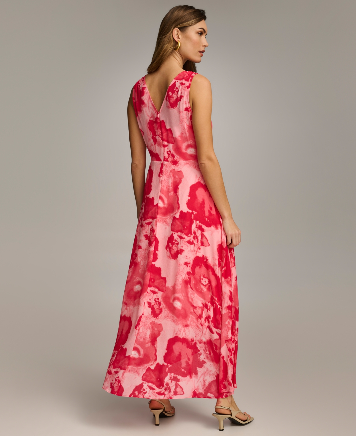 Shop Donna Karan Women's Printed Sleeveless Maxi Dress In Rose Qurtz