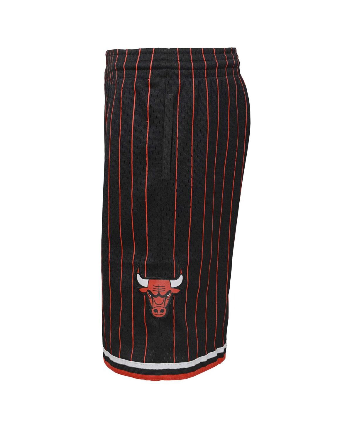 Mitchell & Ness Big Boys  Black Chicago Bulls Hardwood Classics Swingman Shorts In Black