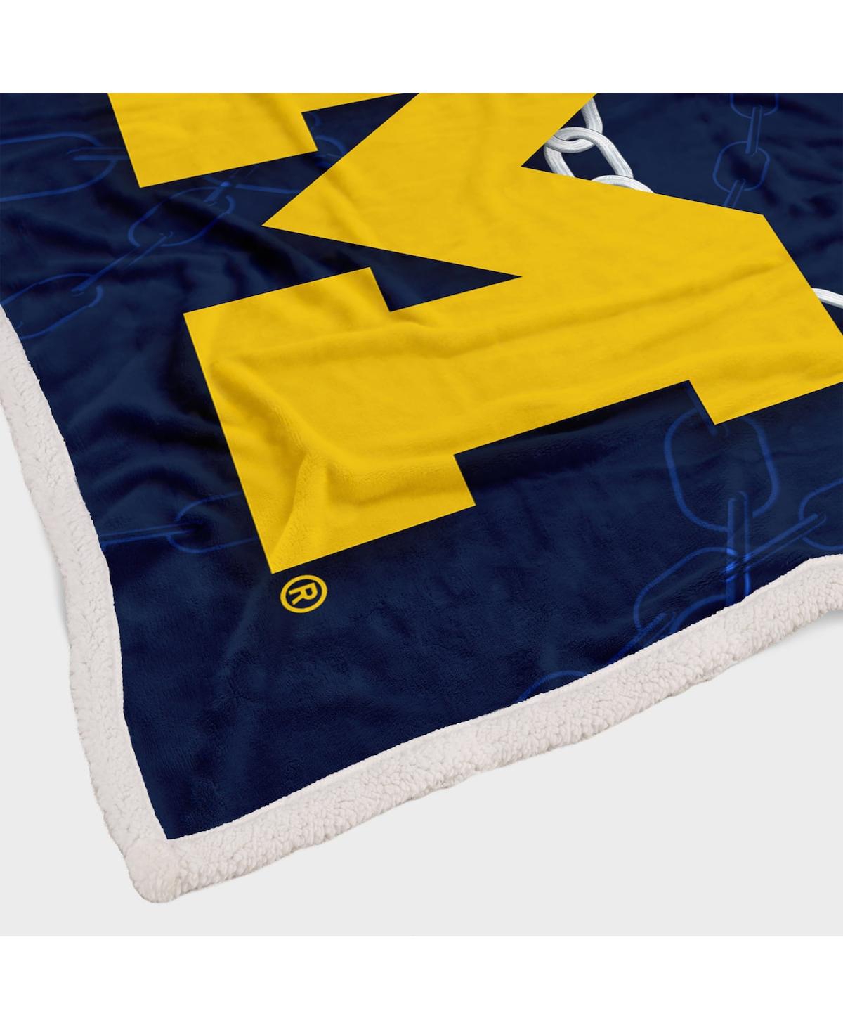 Pegasus Home Fashions Michigan Wolverines 60'' X 80'' Fan Chain Flannel Sherpa Blanket In Multi