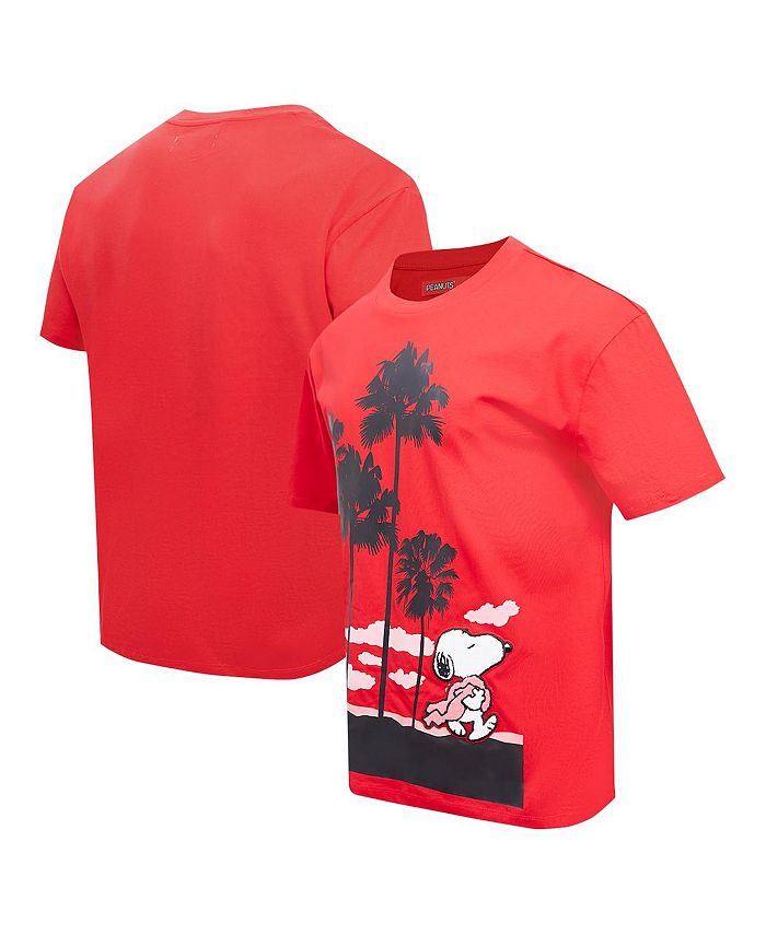 Freeze Max Men's Snoopy Red Peanuts Walking on the Beach Loose T-shirt ...