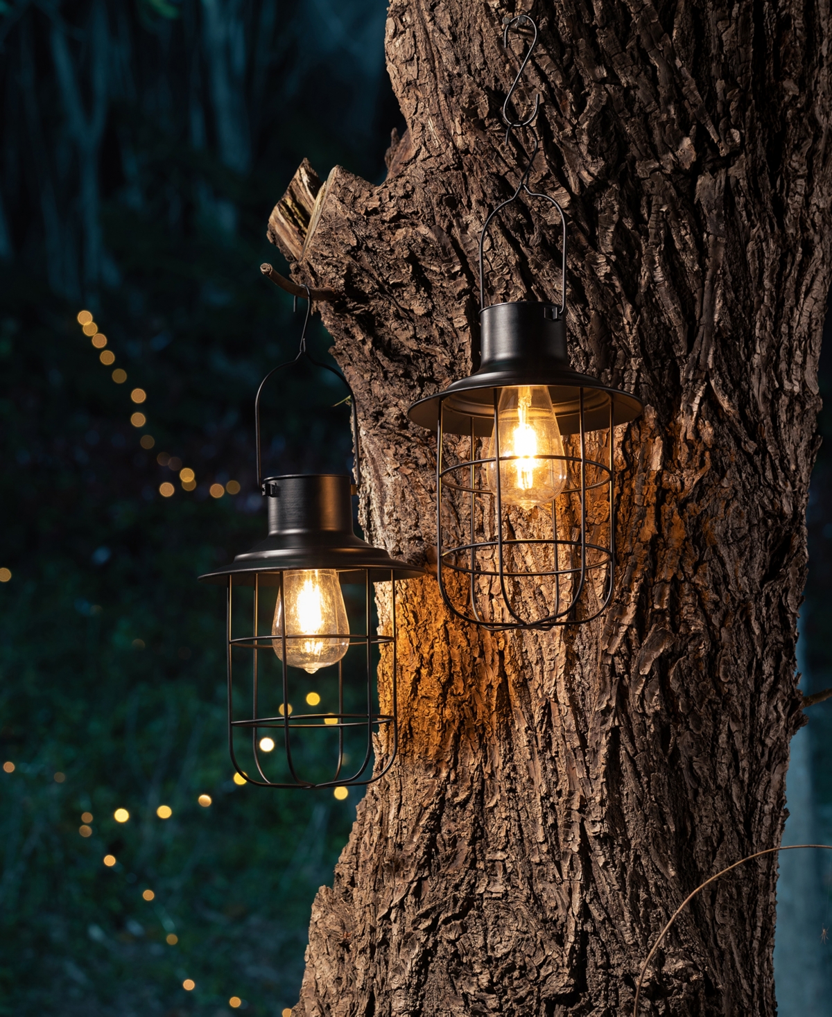 Glitzhome H Set of 2 Industrial-Style Metal Wire Solar Powered Edison Bulb Outdoor Hanging Lantern