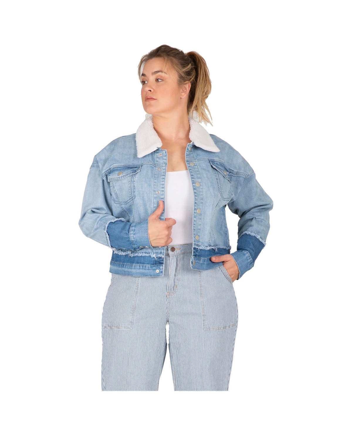 Women's Plus Size Denim Trucker Jacket with Detachable Sherpa Collar - Light blue wash