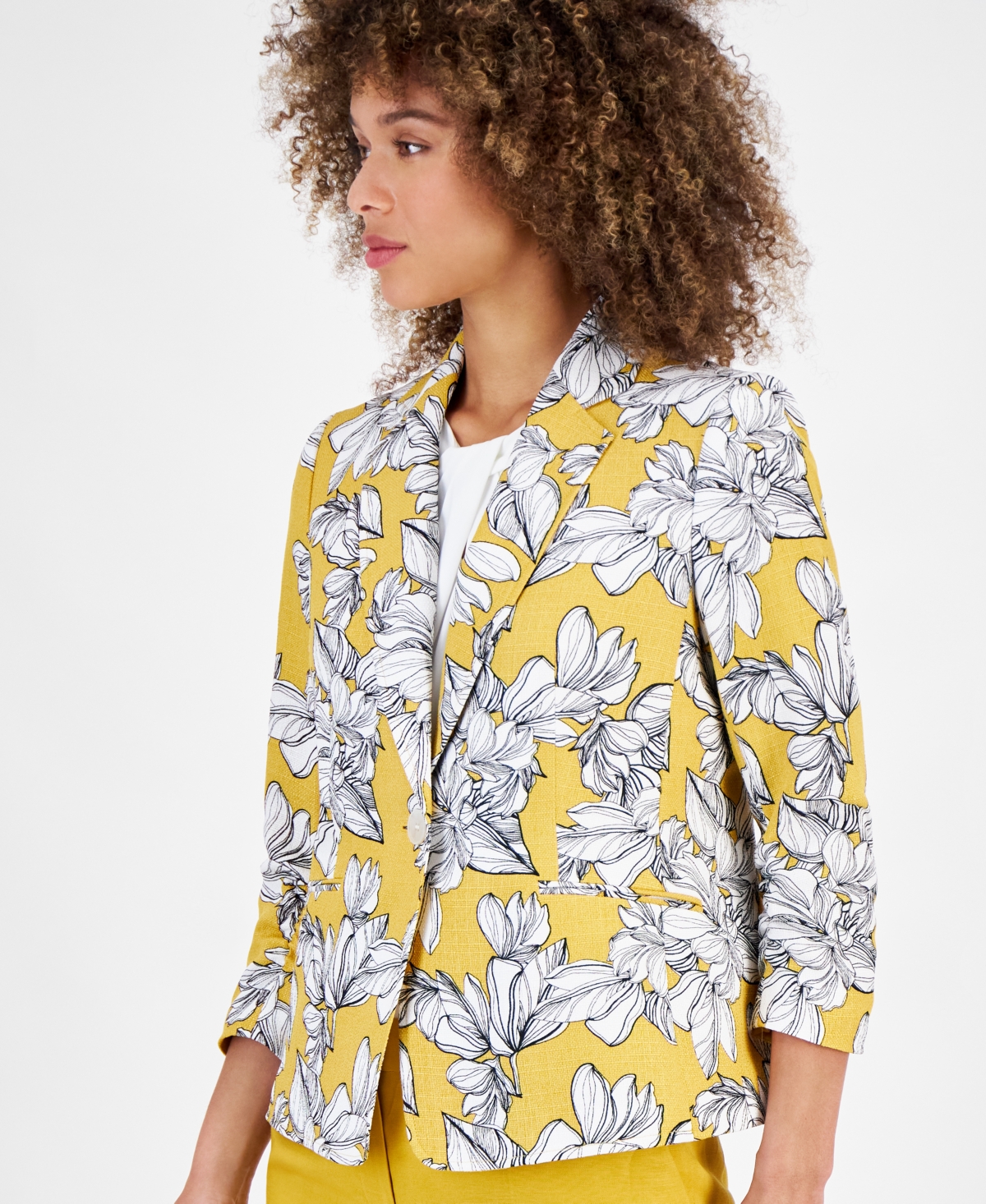 Shop Kasper Women's Floral-print 3/4-sleeve Textured Jacket In Butterscotch