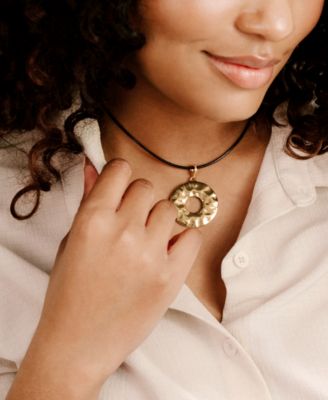 Statement 18k Gold Plated Hammered Circle Cord Necklace