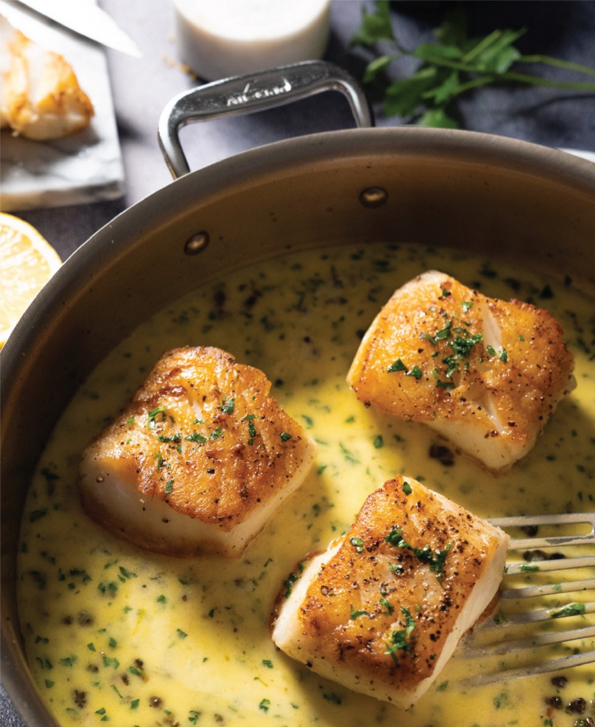 All-Clad Stainless Steel, Aluminum and Copper Core 5-Ply Bonded 5-Quart Saute Pan with Lid