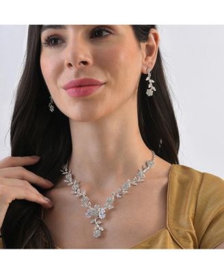 Women's Silver  Intricate Embellished Flora Jewellery Set