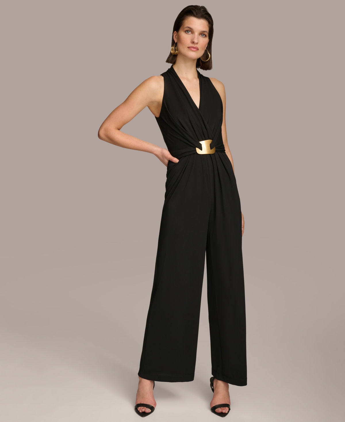 Women's V-Neck Hardware Sleeveless Jumpsuit - Black