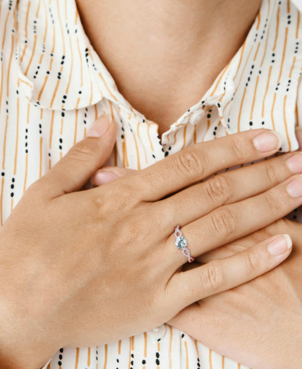 (3/4 ct. t.w.) & Diamond (1/10 ct. t.w.) Infinity Ring in 10k Rose Gold - Aquamarine
