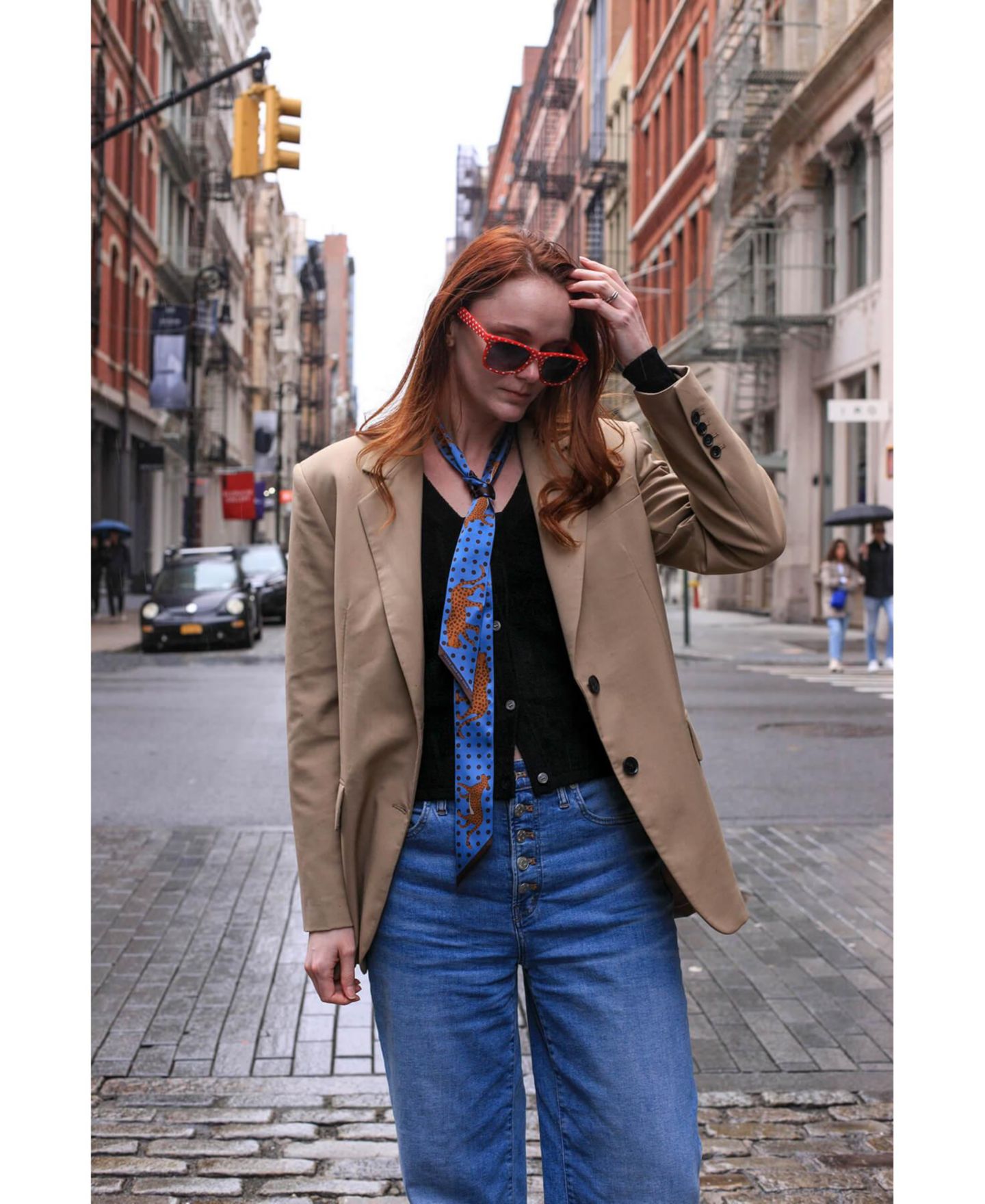 Jessie Zhao New York Silk Skinny Scarf Of Blue Leopards Garden, цвет: Синий / Коричневый — фото 2