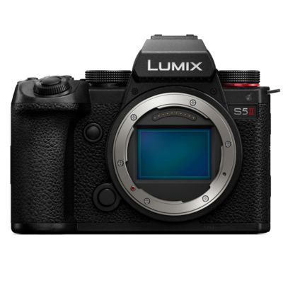 LUMIX S5II Mirrorless Camera with LUMIX S 20-60mm f/3.5-5.6 Lens