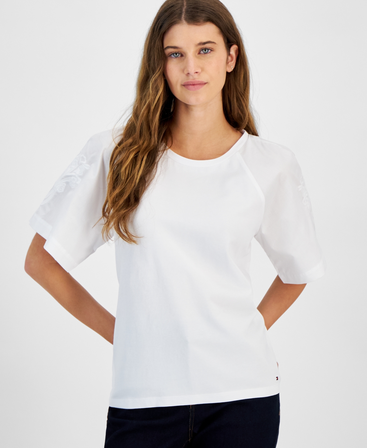 Women's Crewneck Embroidered-Sleeve Top - Brt White