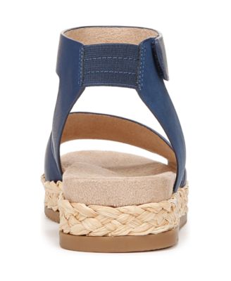 Deara Ankle Strap Flatform Sandals