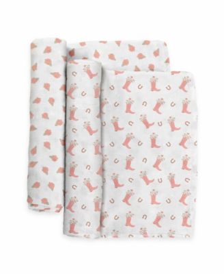 Everyday Essentials Baby Bundle Blooming Boot