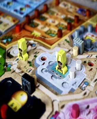 Sit Down Games - Redwood Board Game