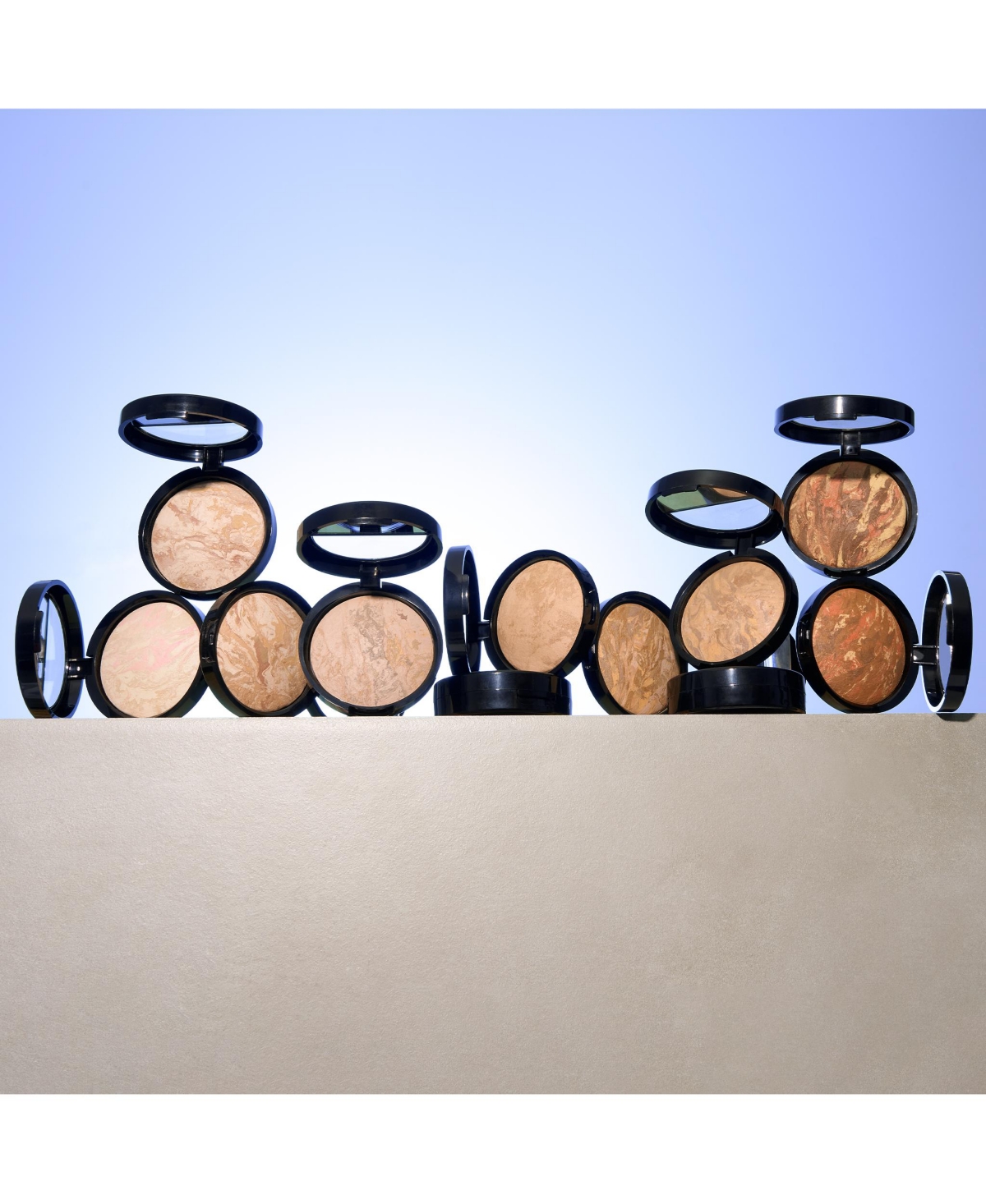 Laura Geller Beauty Baked Balance-n-Brighten Color Correcting Foundation