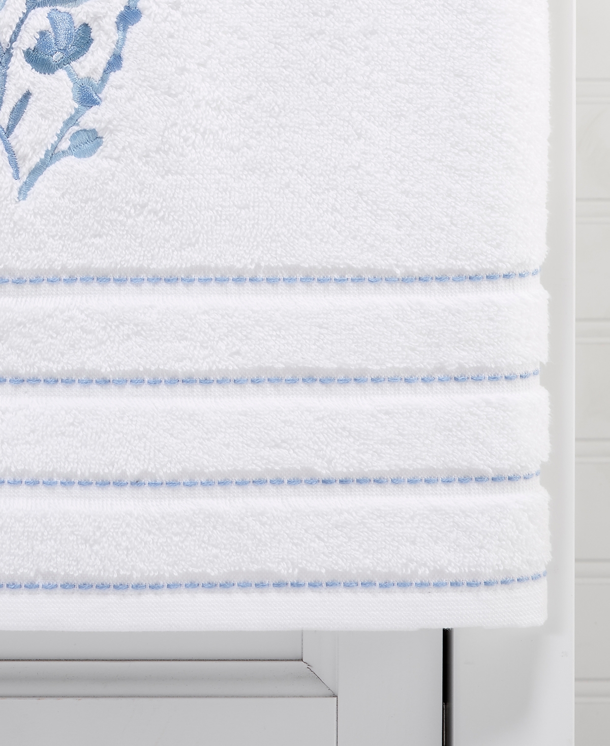 Shop Izod Mystic Floral 2-pc. Bath Towel Set, 27" X 54" In White